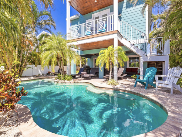 Anna Maria Island  Water Front Home With Pool Sleeps 10 Guests