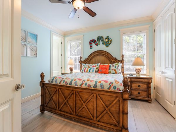 Anna Maria Eight Bedroom Luxury Vacation Home With Pool