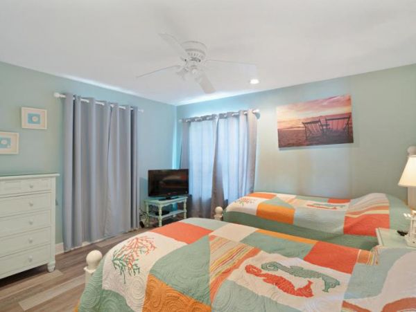 Anna Maria Island Rental Home with 4 Bedrooms 3.5 Bathrooms