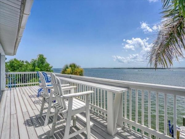 Anna Maria Island Rental Home with 4 Bedrooms 3.5 Bathrooms