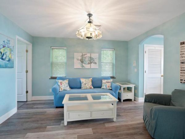 Anna Maria Island Rental Home with 4 Bedrooms 3.5 Bathrooms