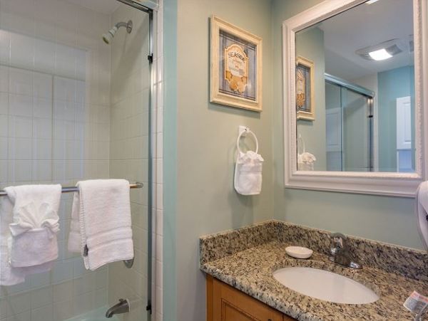 Siesta Key Beach Front Luxury Accommodations - 2 Bedrooms