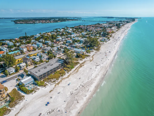 Bradenton Beach Two Bedroom Beachfront Vacation Rental