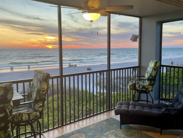 Bradenton Beach Two Bedroom Beachfront Vacation Rental