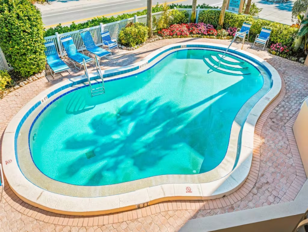 Bradenton Beach Two Bedroom Beachfront Vacation Rental