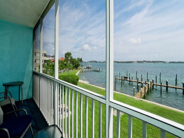 Bradenton Beach two Bedroom Vacation Condo.