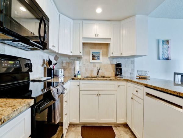 Bradenton Beach two Bedroom Vacation Condo.