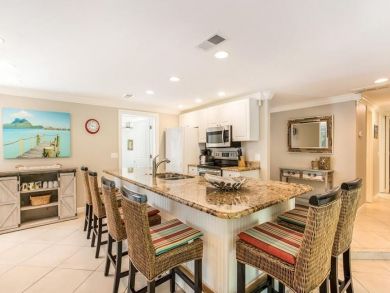 Anna Maria Island 4 Bedroom Vacation Rental Sleeps 8 Pool