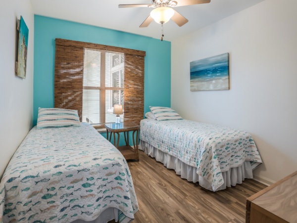 Holmes Beach 3 Bedroom Vacation Rental Condo Sleeps 6 Guests