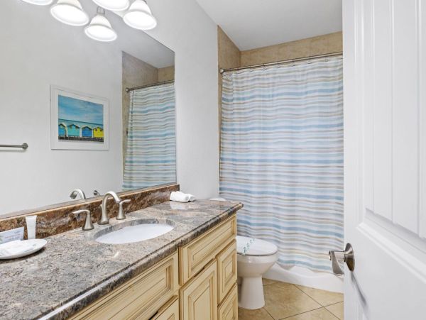 Luxury Holmes Beach Vacation Home with Private Pool Sleeps 8