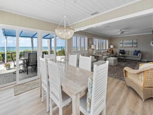 A Rare Beachfront Longboat Key Vacation Home Great Views- Club & Pool Access Included
