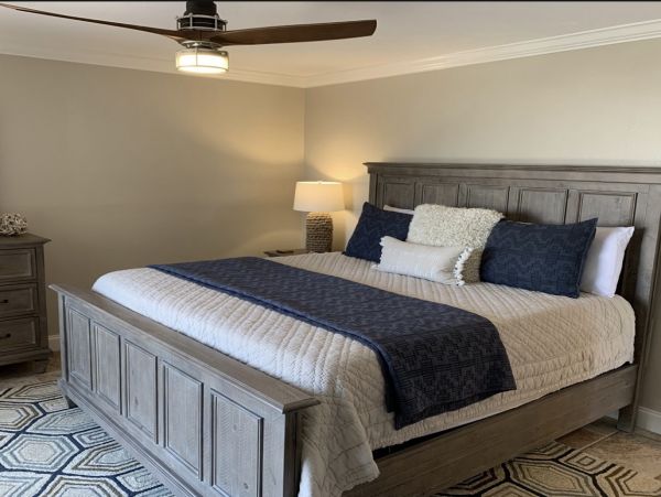 Gulf Views and Four Poster Bed in Master Bedroom Updated