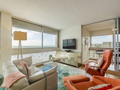 Gulf Side Two Bedroom Vacation Condo in Siesta Key Sleeps 6