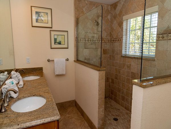 Luxury Five Bedroom Vacation Rental Anna Maria Island