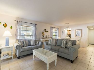 Gulf Side Two Bedroom Vacation Condo in Siesta Key Sleeps 6 Gulf Side Two Bedroom Vacation Condo in Siesta Key Sleeps 6