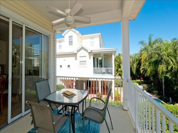 Holmes Beach 3 Bedroom Vacation Rental with Private Pool
