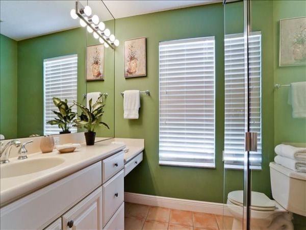 Holmes Beach 3 Bedroom Vacation Rental with Private Pool