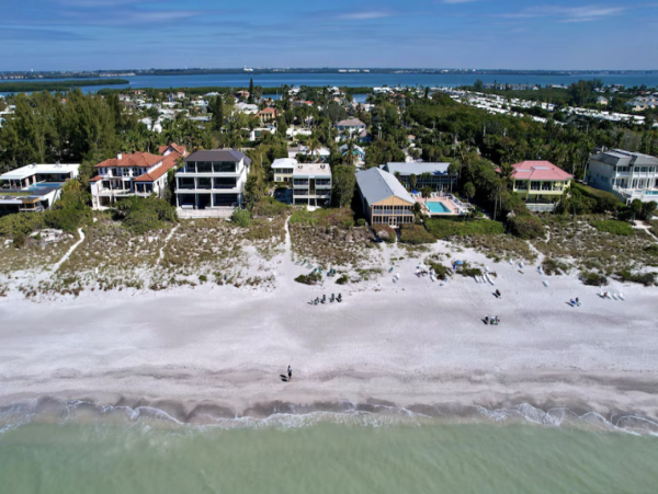 Longboat Key Beach Front Studio Vacation Rental Sleeps 4