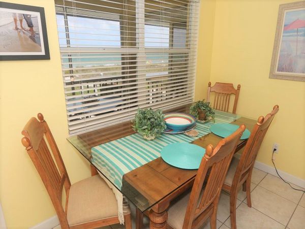 Longboat Key One Bedroom Vacation Condo Sleeps Four Guests
