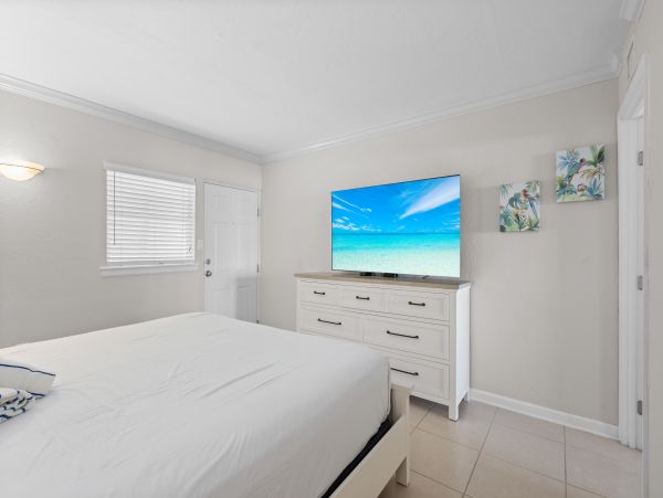 On Beach Longboat Key Vacation Condo One Bedroom