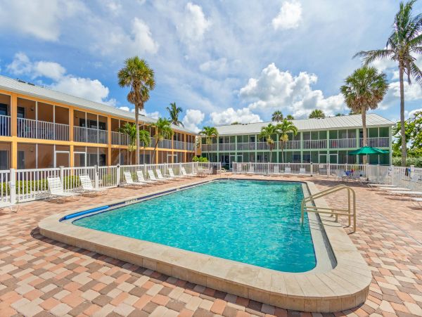 Beachside Longboat Key Rental