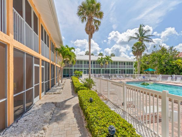 Beachside Longboat Key Rental