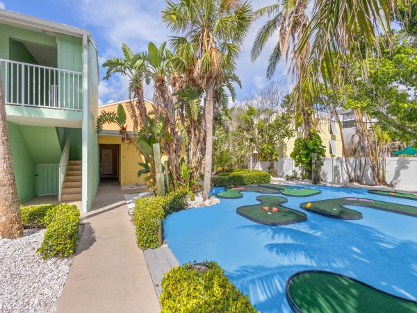 Weekly Rental on Beach on Longboat Key