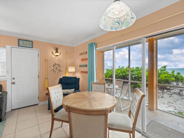 Longboat Key Beachfront Vacation Rental - 2-Bedroom Gulf Front Luxury Condo