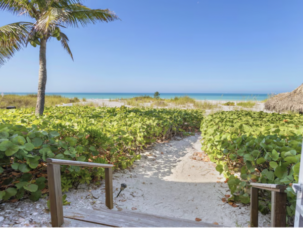 Beachfront Vacation Rental in Longboat Key - additional view, photo 5