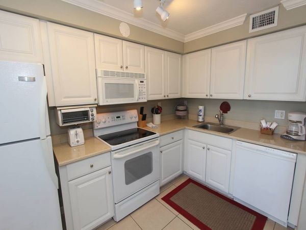 Longboat Key 2 Bedroom Beachfront Condo Partial Gulf Views