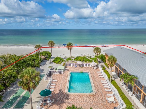 Longboat Key 2 Bedroom Beach Front Vacation Rental Sleeps 6