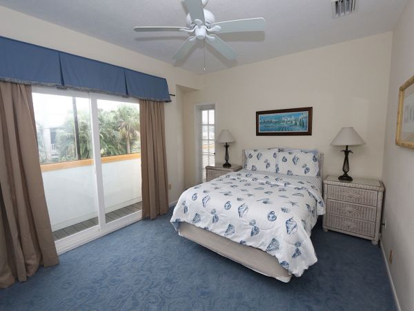 3 Bedroom Longboat Key Vacation Home with Pool