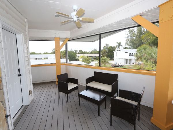 3 Bedroom Longboat Key Vacation Home with Pool