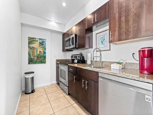 Modern Interior Beachfront One Bedroom Condo