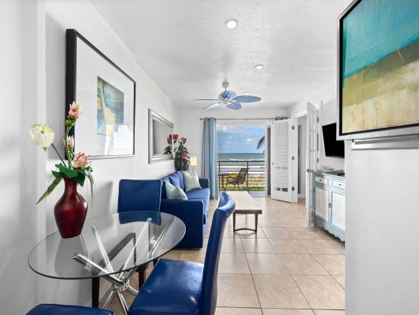 Modern Interior Beachfront One Bedroom Condo