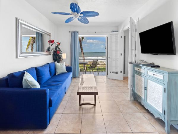 Modern Interior Beachfront One Bedroom Condo