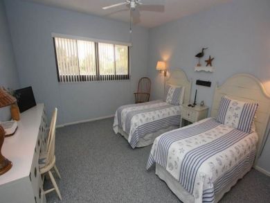 Guest Bedroom has Twin Beds