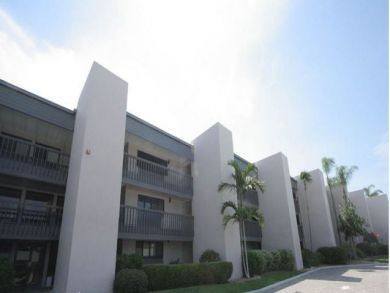 Exetrior View of Complex