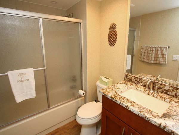 Longboat Key Vacation Condo with Gulf Views and Membership Privileges