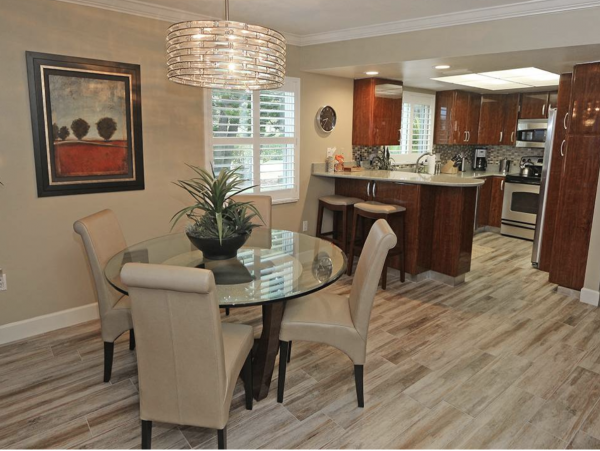 Monthly Rentals on Beach Two bedroom island North End