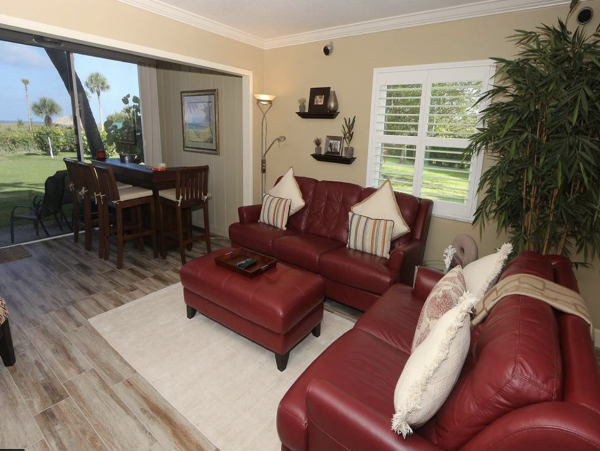 Monthly Rentals on Beach Two bedroom island North End
