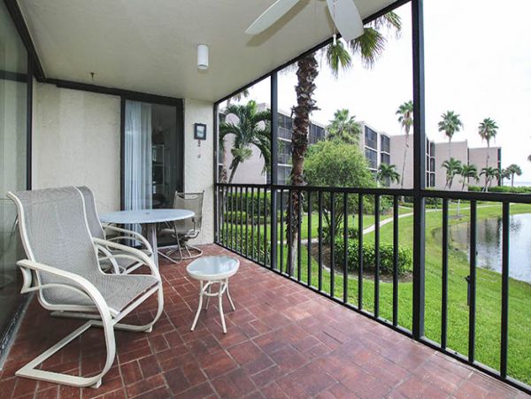 Three Bedroom Vacation Rental on Sanibel Island with View