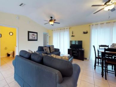 3 bedroom Anna Maria Rental  200 ft to the Beach!