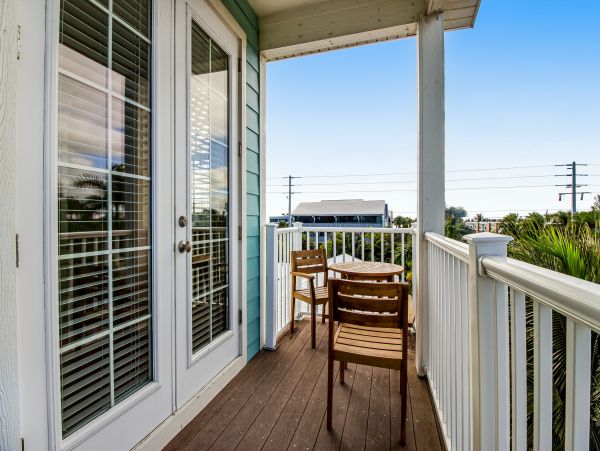 Anna Maria Vacation Rental Pool Home with Six Bedrooms