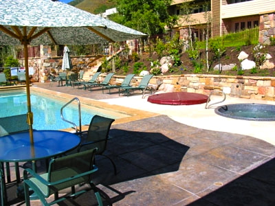 Outdoor pool and hot tub