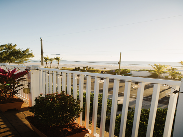 Charming Beachside Condo on Anna Maria Island
