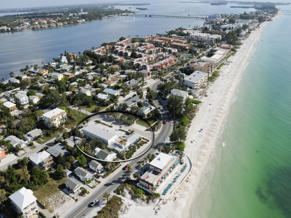 Charming Beachside Condo on Anna Maria Island