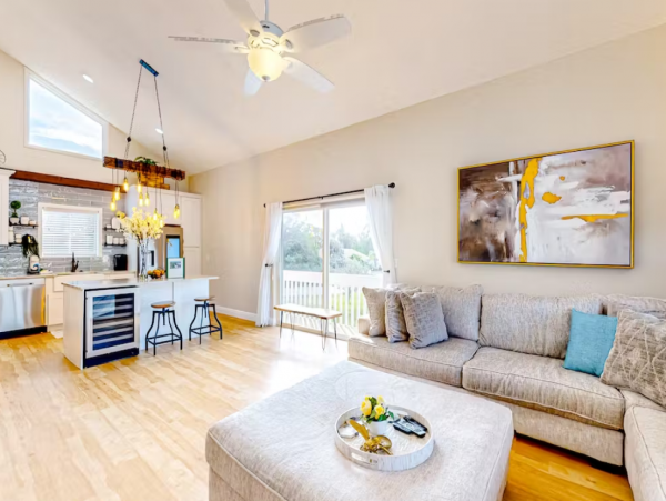 Lovely 2 Bedroom Townhome in Longboat Key