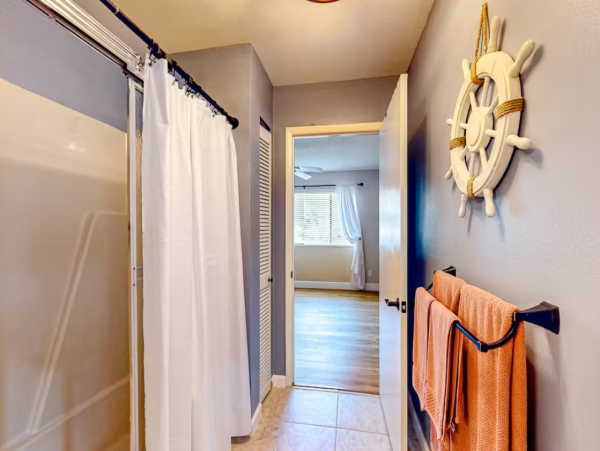 Lovely 2 Bedroom Townhome in Longboat Key