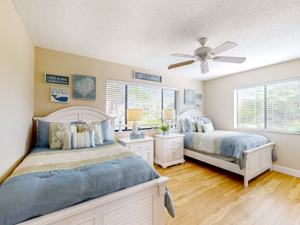 Lovely 2 Bedroom Townhome in Longboat Key